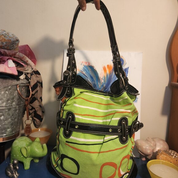 X-Large sized SAMOE green canvas shoulder tote bag|Black faux leather trim ADJ. - Picture 1 of 12